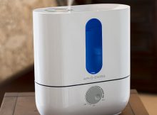 Gray and Blue Boneco by Air O Swiss U200 Ultrsonic Cool Mist Humidifier