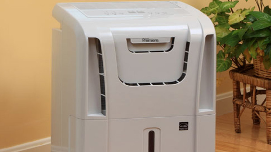 Danby-Premiere-50-Pint-Dehumidifier-Review-#DDR5009REE