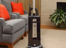 Black Sebo X4 Upright Vacuum Cleaner